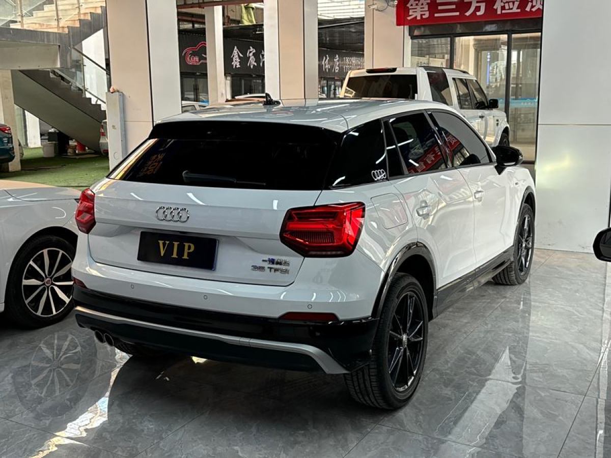 奧迪 奧迪Q2L  2022款 35 TFSI 豪華動感型圖片