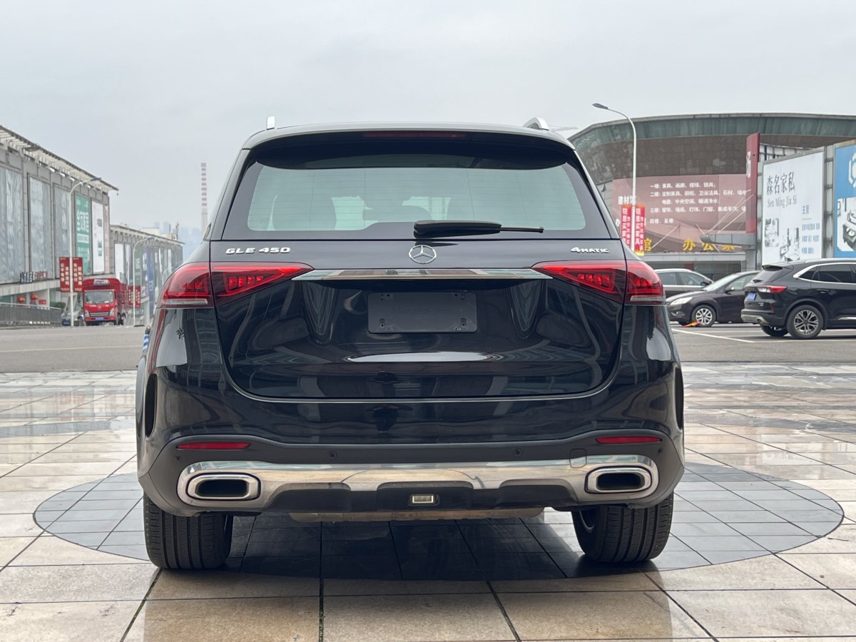 奔馳 奔馳GLE  2020款 改款 GLE 450 4MATIC 時(shí)尚型圖片