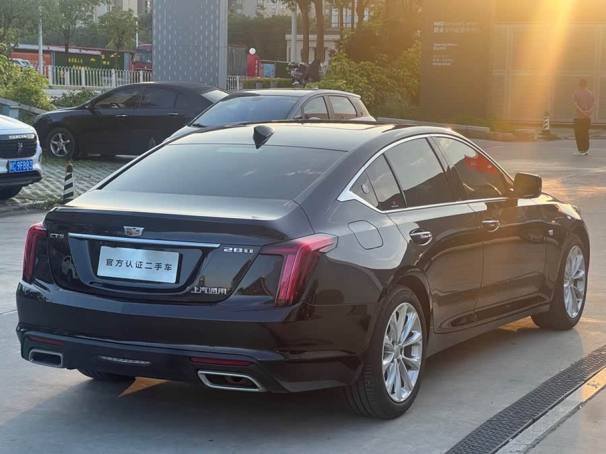 凱迪拉克 CT5  2023款 28T 豪華型（標(biāo)準(zhǔn)版）圖片