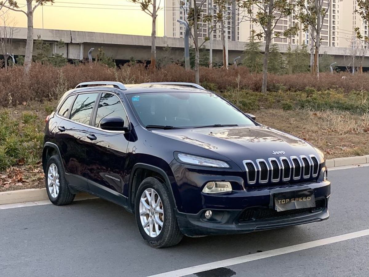 Jeep 自由光  2016款 2.0L 智能版圖片