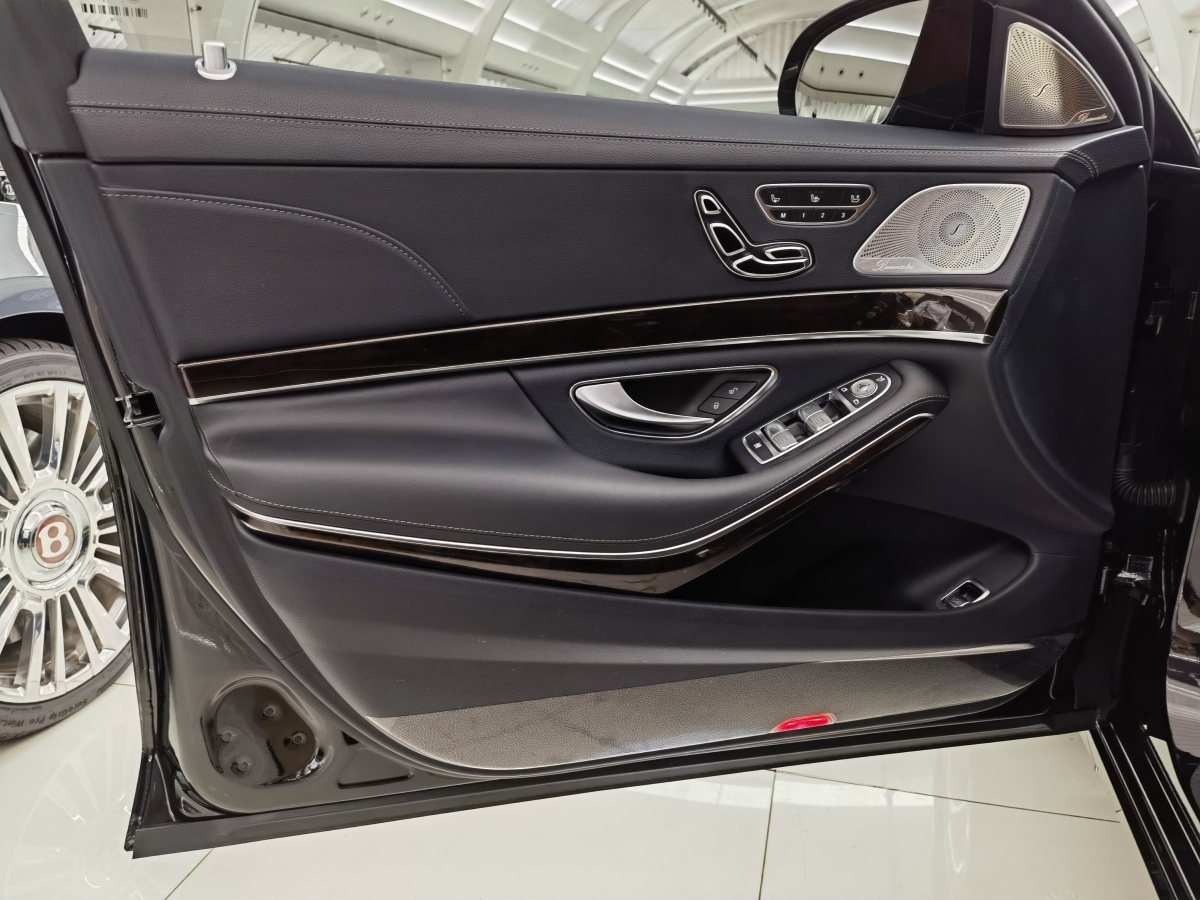 奔馳 邁巴赫S級  2020款 S 450 4MATIC 典藏版圖片