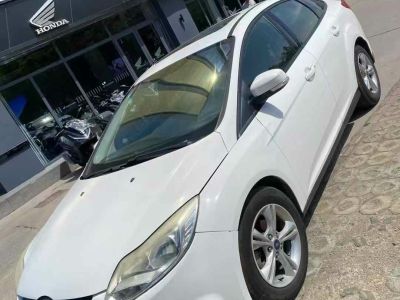 2013年1月 福特 ?？怂?三廂經(jīng)典 1.8L 自動(dòng)基本型圖片