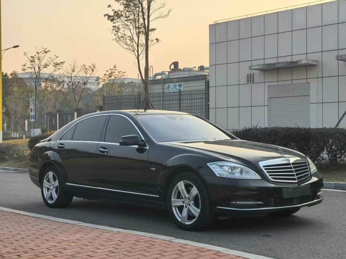 奔馳 奔馳S級  2012款 S 500 L 4MATIC Grand Edition圖片