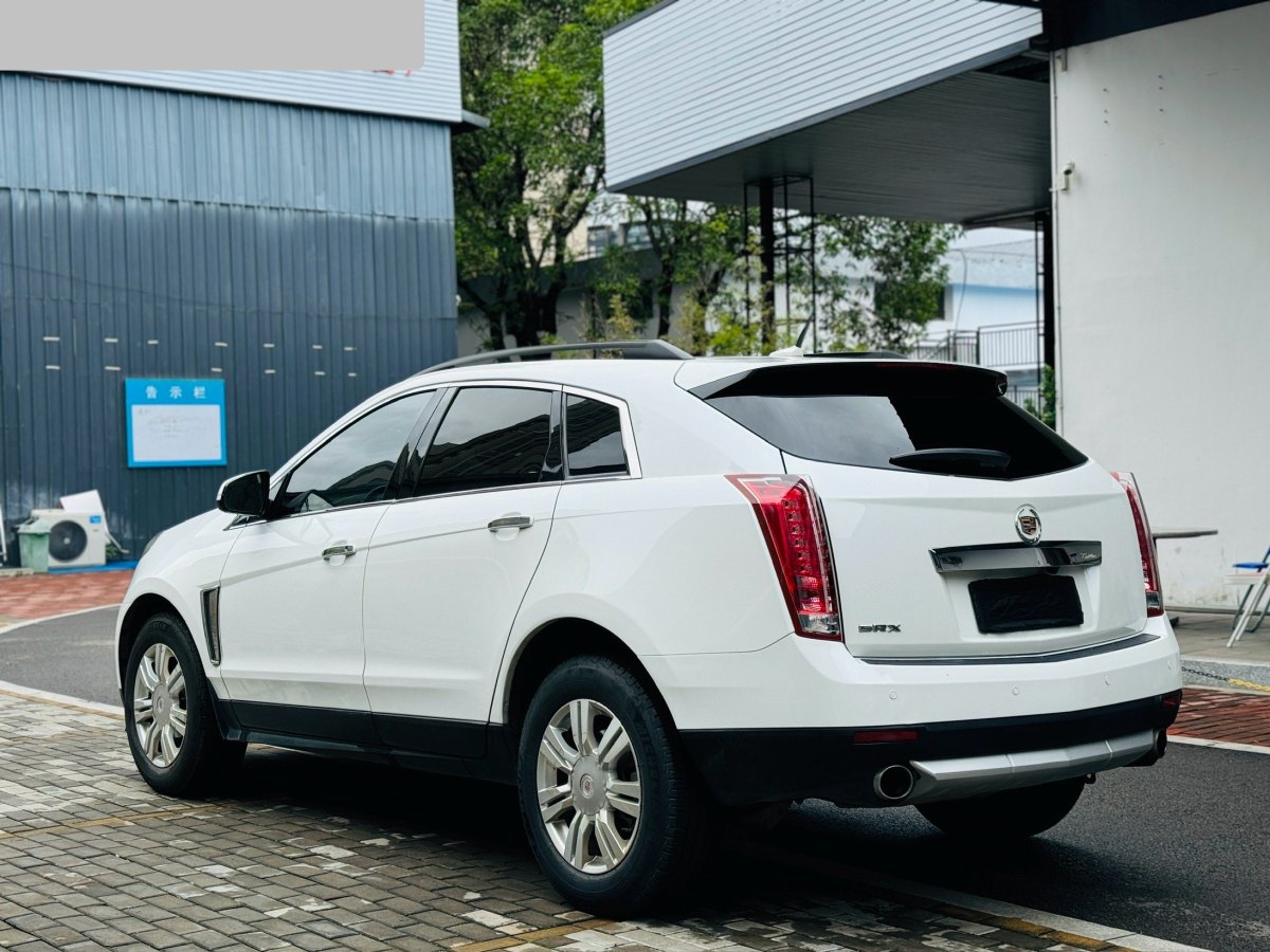 2014年11月凱迪拉克 SRX  2014款 3.0L 舒適型