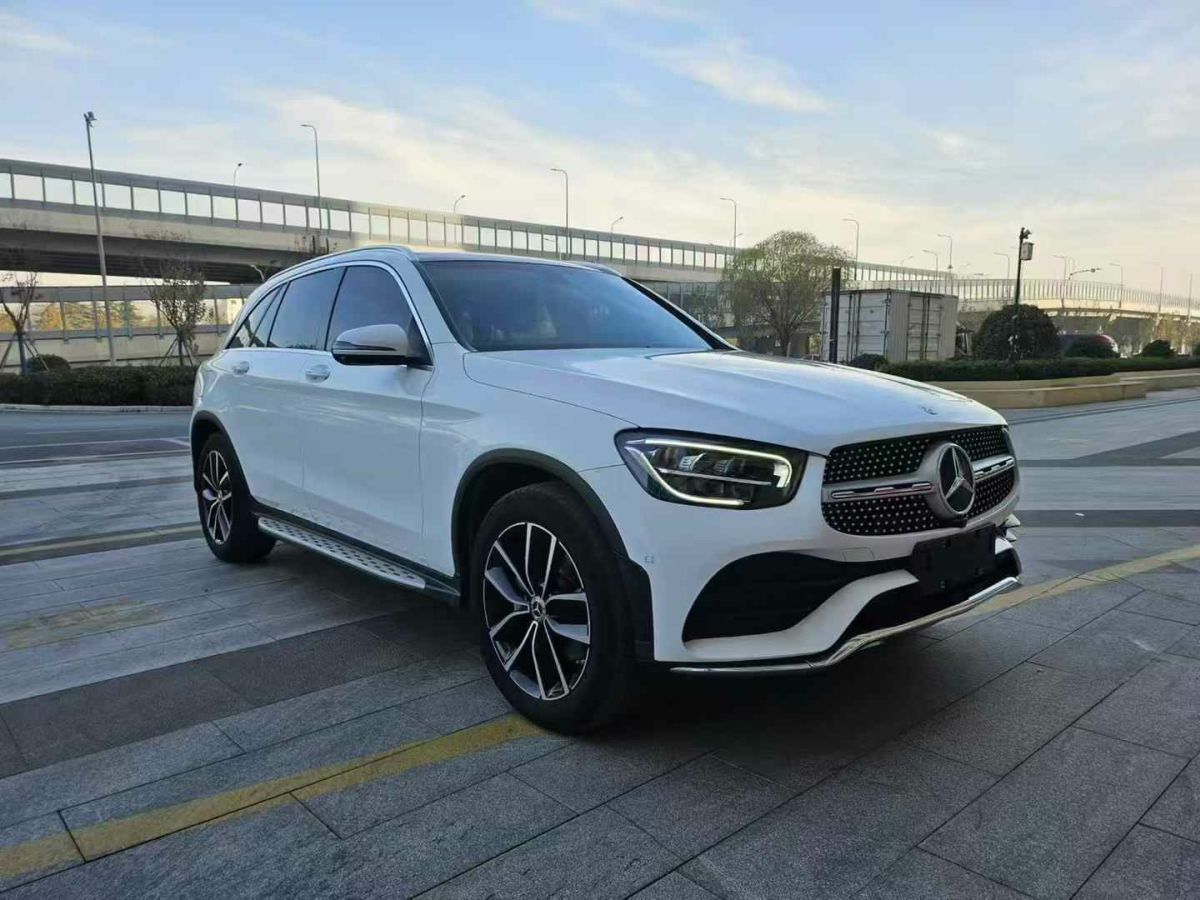 奔馳 奔馳GLC  2021款 GLC 300 4MATIC 轎跑SUV圖片