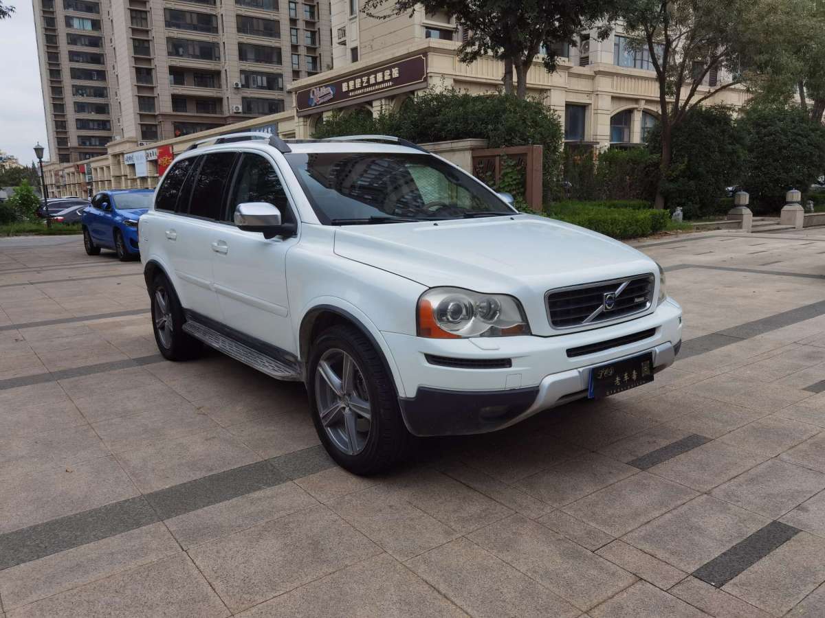 沃爾沃 XC90  2010款 2.5T AWD運(yùn)動(dòng)版圖片