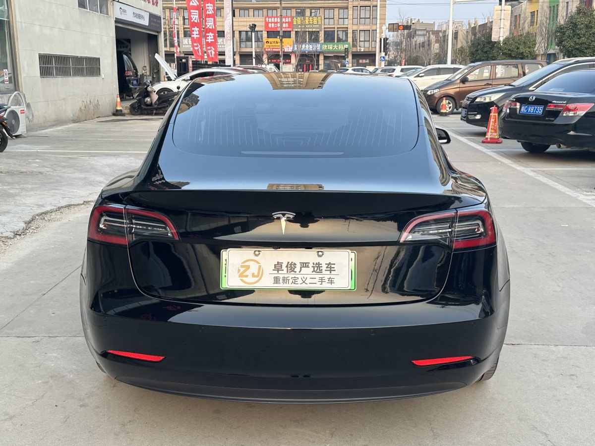 特斯拉 Model 3  2019款 標準續(xù)航后驅(qū)升級版圖片