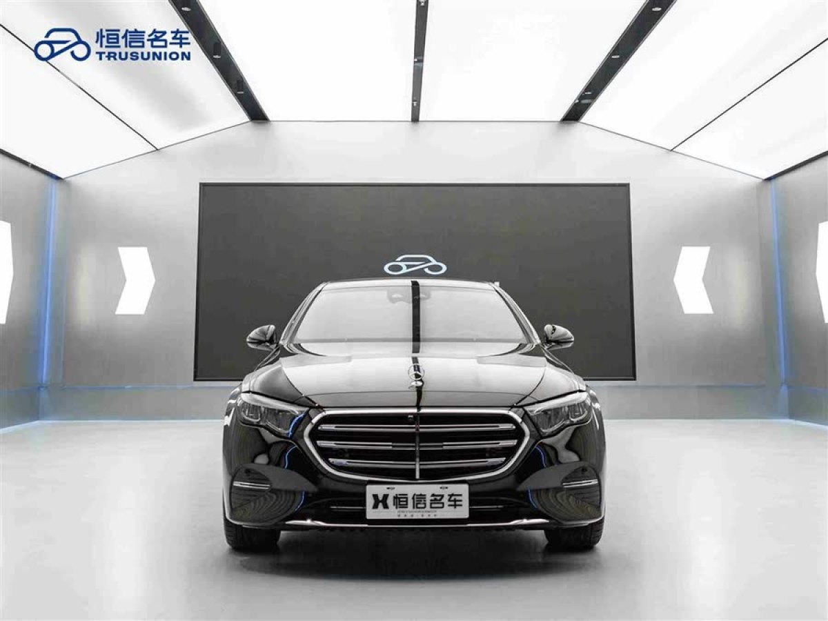 奔馳 奔馳E級(jí)  2024款 E 300 L 豪華型圖片
