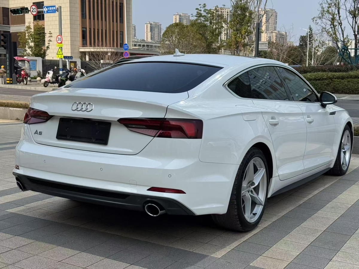 2019年06月奧迪 奧迪A5  2019款 Sportback 40 TFSI 時(shí)尚型