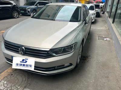 2017年8月 大眾 邁騰 330TSI DSG 領(lǐng)先型圖片