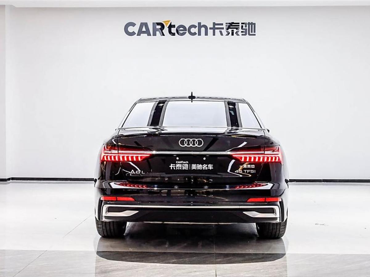 奧迪 奧迪A6L  2023款 改款 45 TFSI 臻選動感型圖片