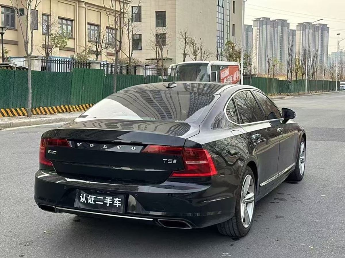 沃爾沃 S90  2020款 改款 T5 智逸豪華版圖片