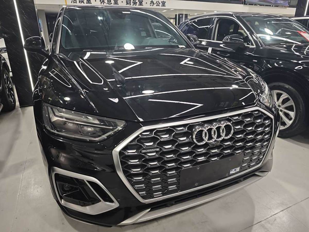 奧迪 奧迪Q5L Sportback  2022款 改款 40 TFSI 豪華型圖片