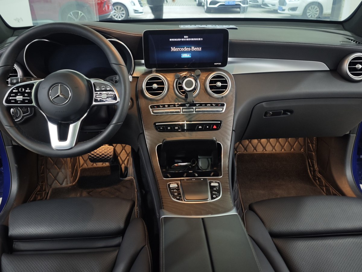 奔馳 奔馳GLC  2021款 GLC 260 L 4MATIC 豪華型圖片