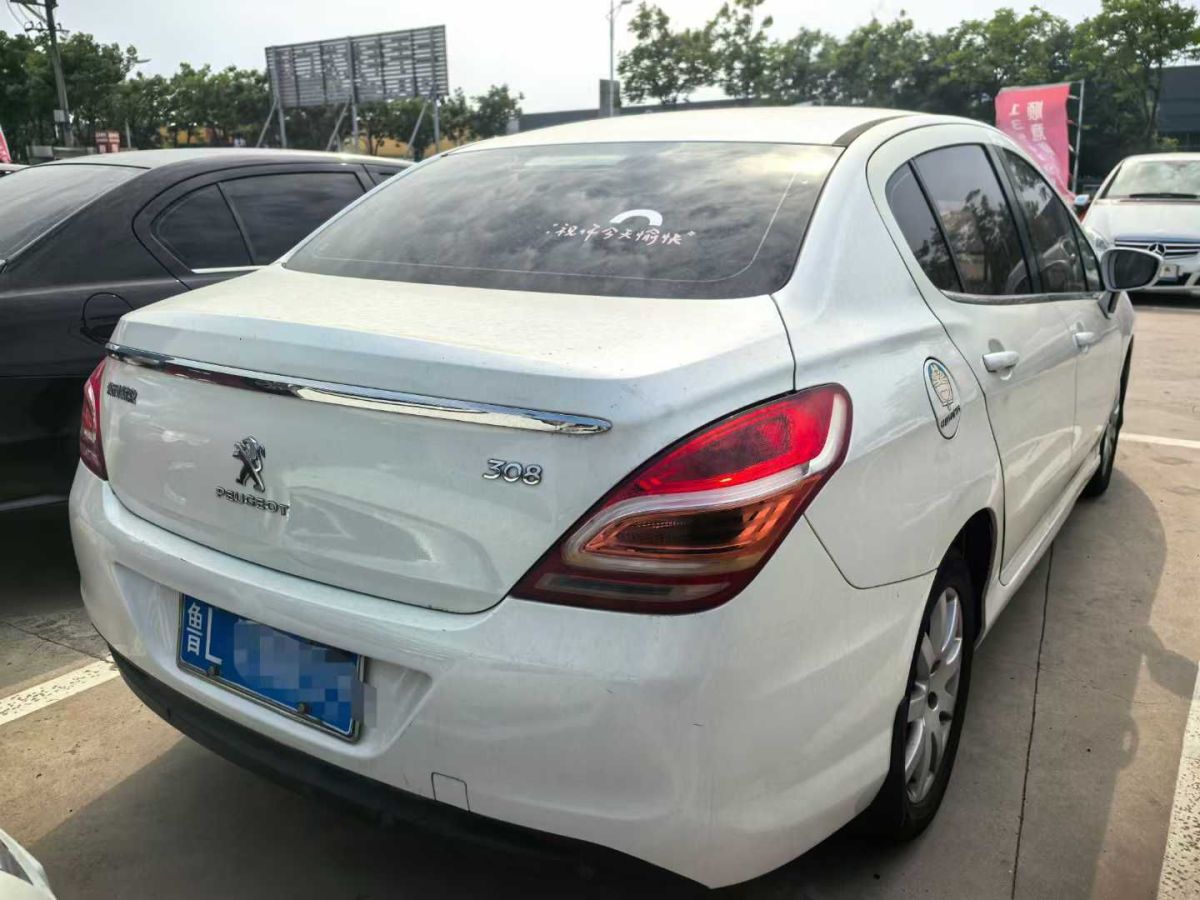 標(biāo)致 308  2016款 1.6L 手動(dòng)時(shí)尚版圖片