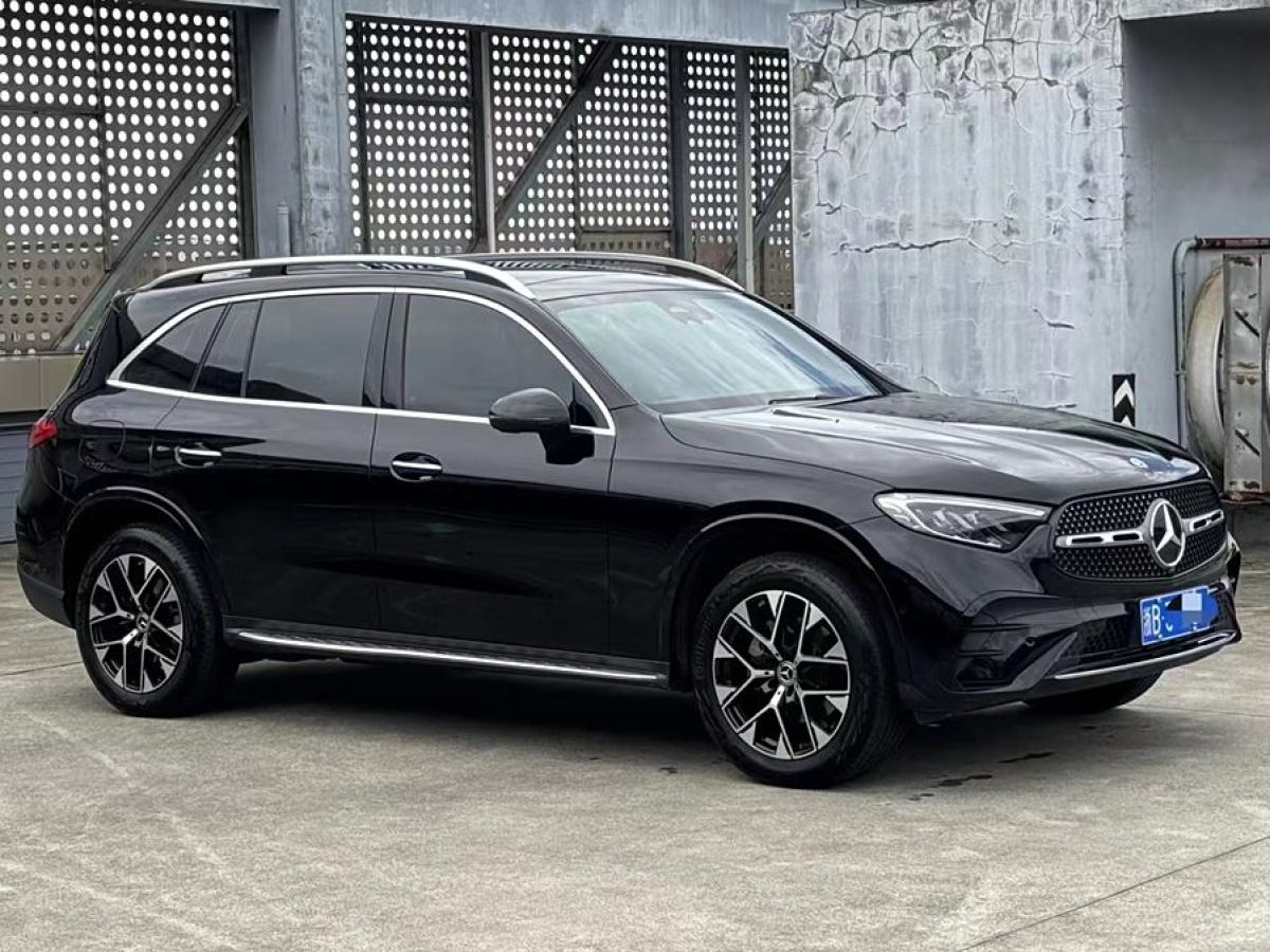 奔馳 奔馳GLC  2025款 GLC 260 L 4MATIC 動(dòng)感型 5座圖片