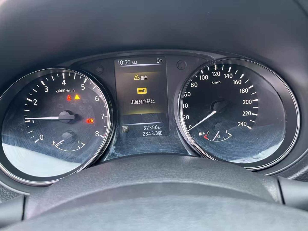 日產(chǎn) 勁客  2018款 1.5L CVT智聯(lián)豪華版圖片
