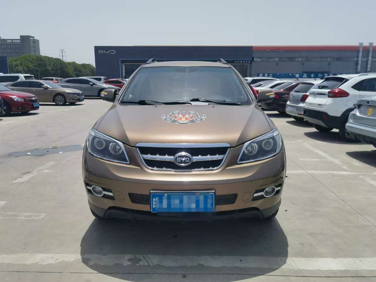比亞迪 S6  2012款 2.0L 手動(dòng)豪華型圖片