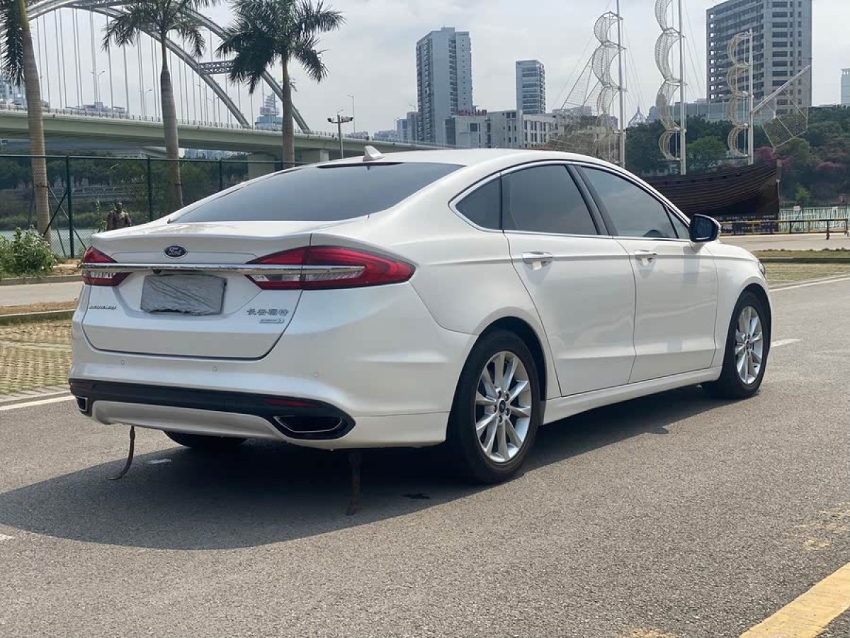 福特 蒙迪歐  2017款 改款 EcoBoost 200 時(shí)尚型圖片