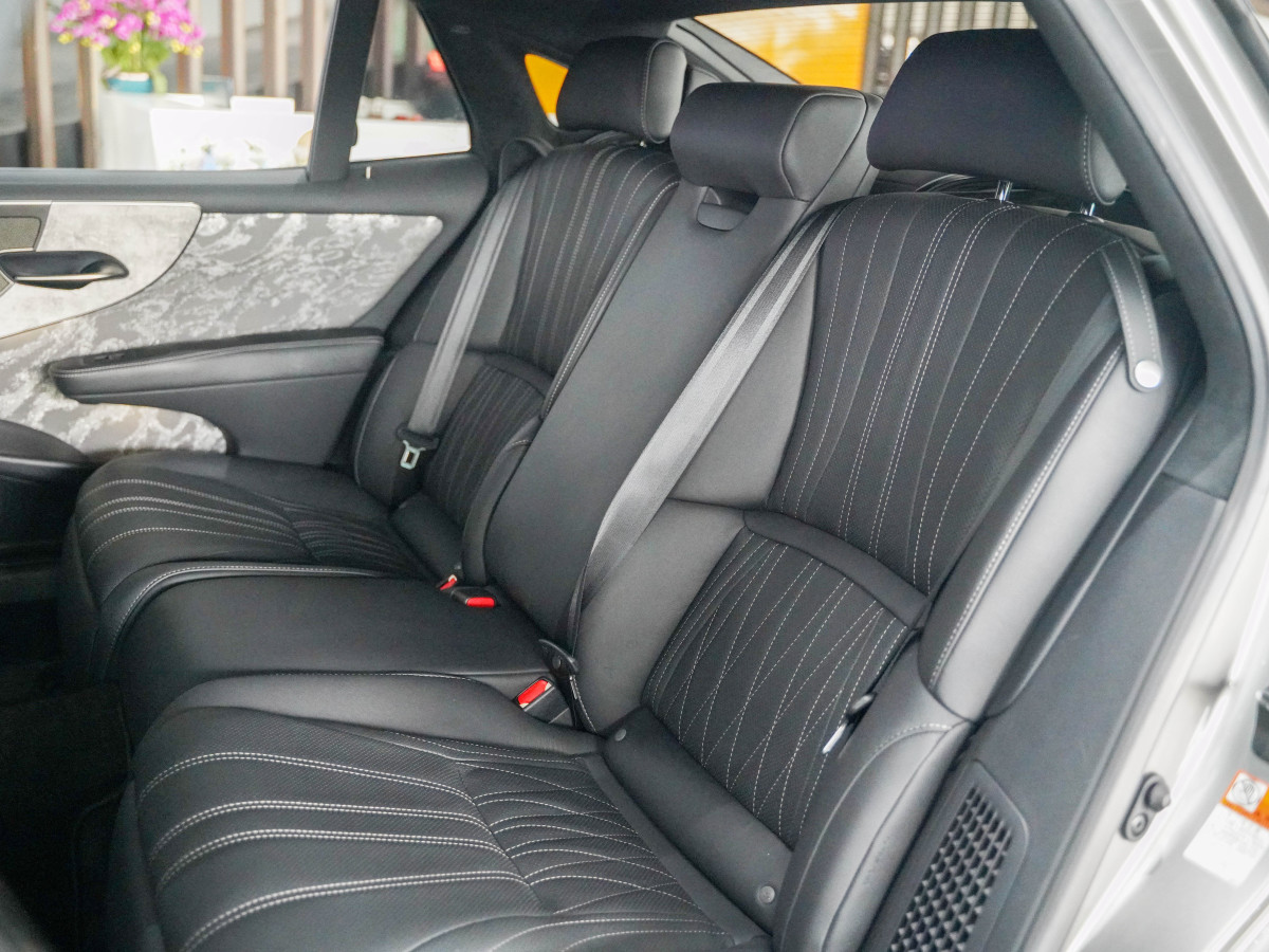 雷克薩斯 LS  2021款 500h 行政版圖片