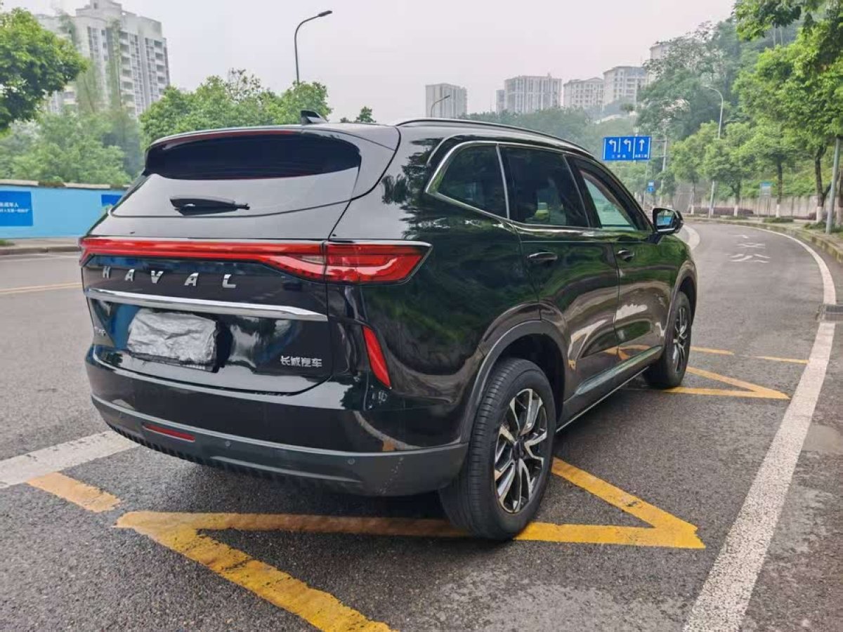 哈弗 H6  2024款 1.5T 兩驅(qū)經(jīng)典版圖片