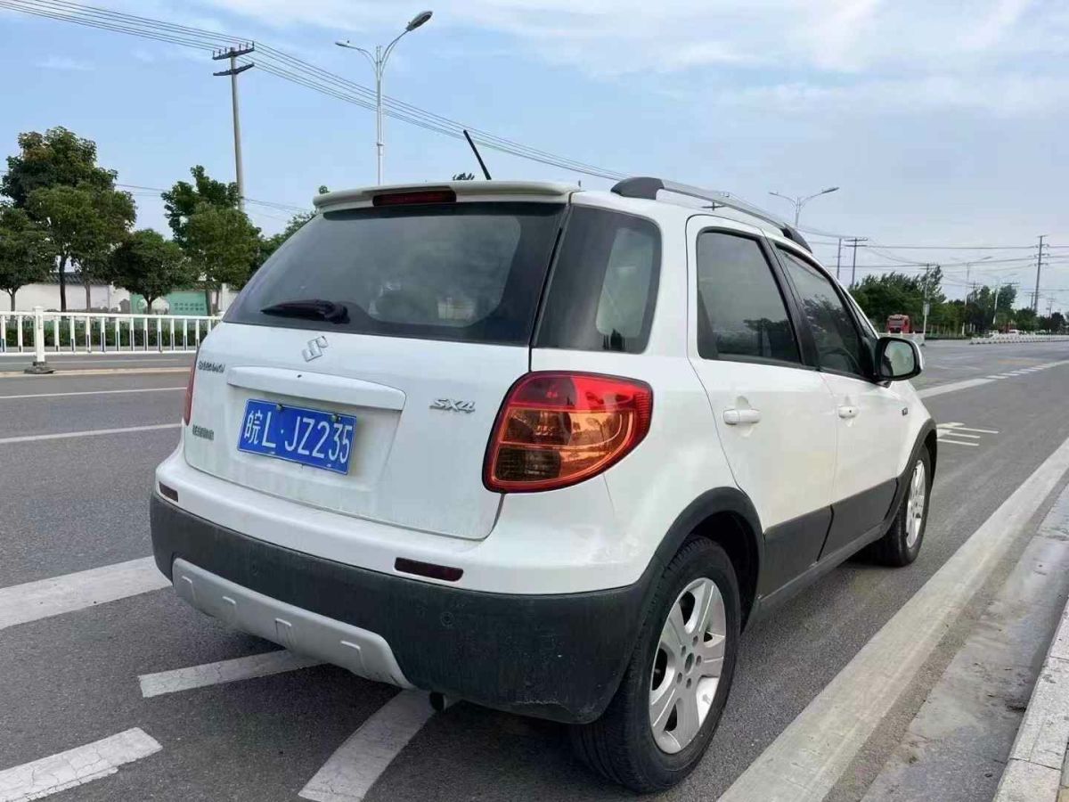 鈴木 天語 SX4  2012款 1.6L 自動(dòng)銳騎型圖片