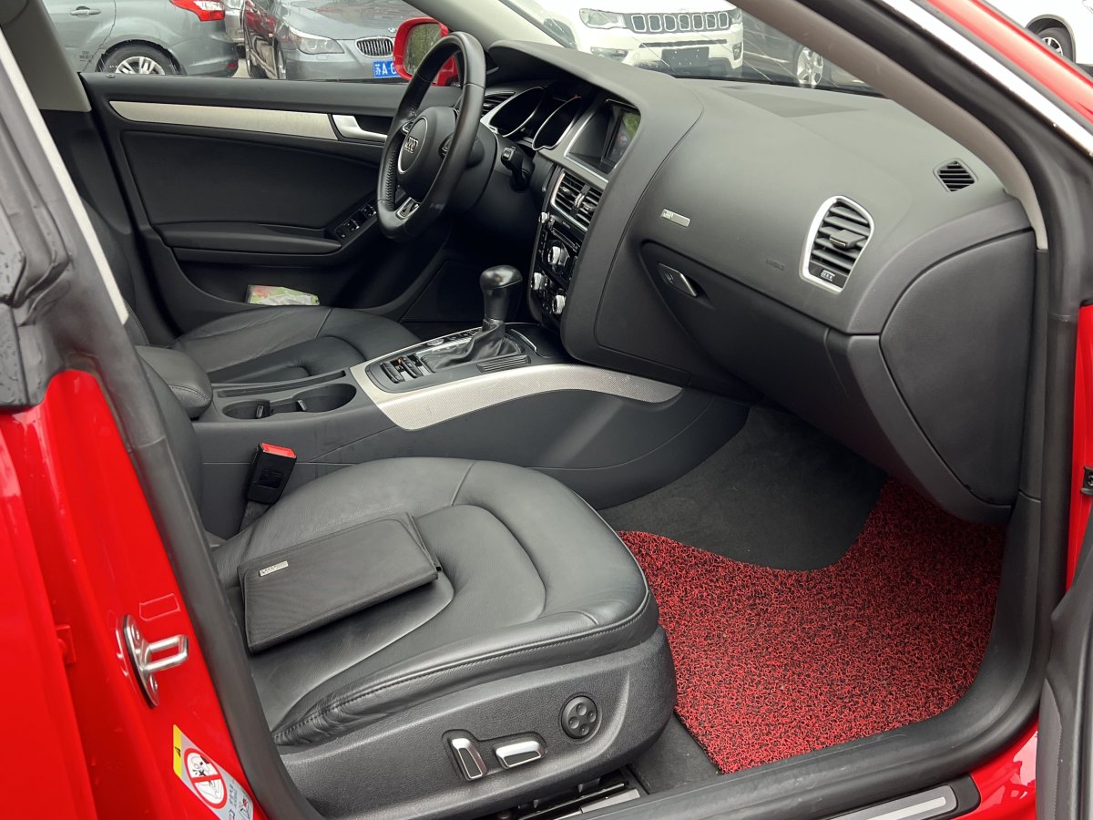2017年3月奥迪 奥迪A5  2016款 改款 Sportback 45 TFSI 舒适型