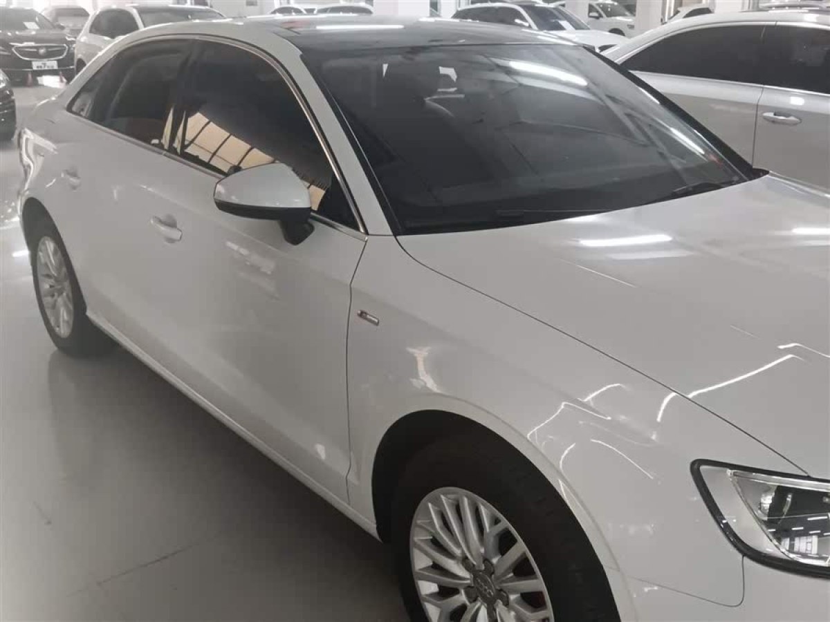 奧迪 奧迪A3  2016款 Limousine 35 TFSI 領(lǐng)英型圖片