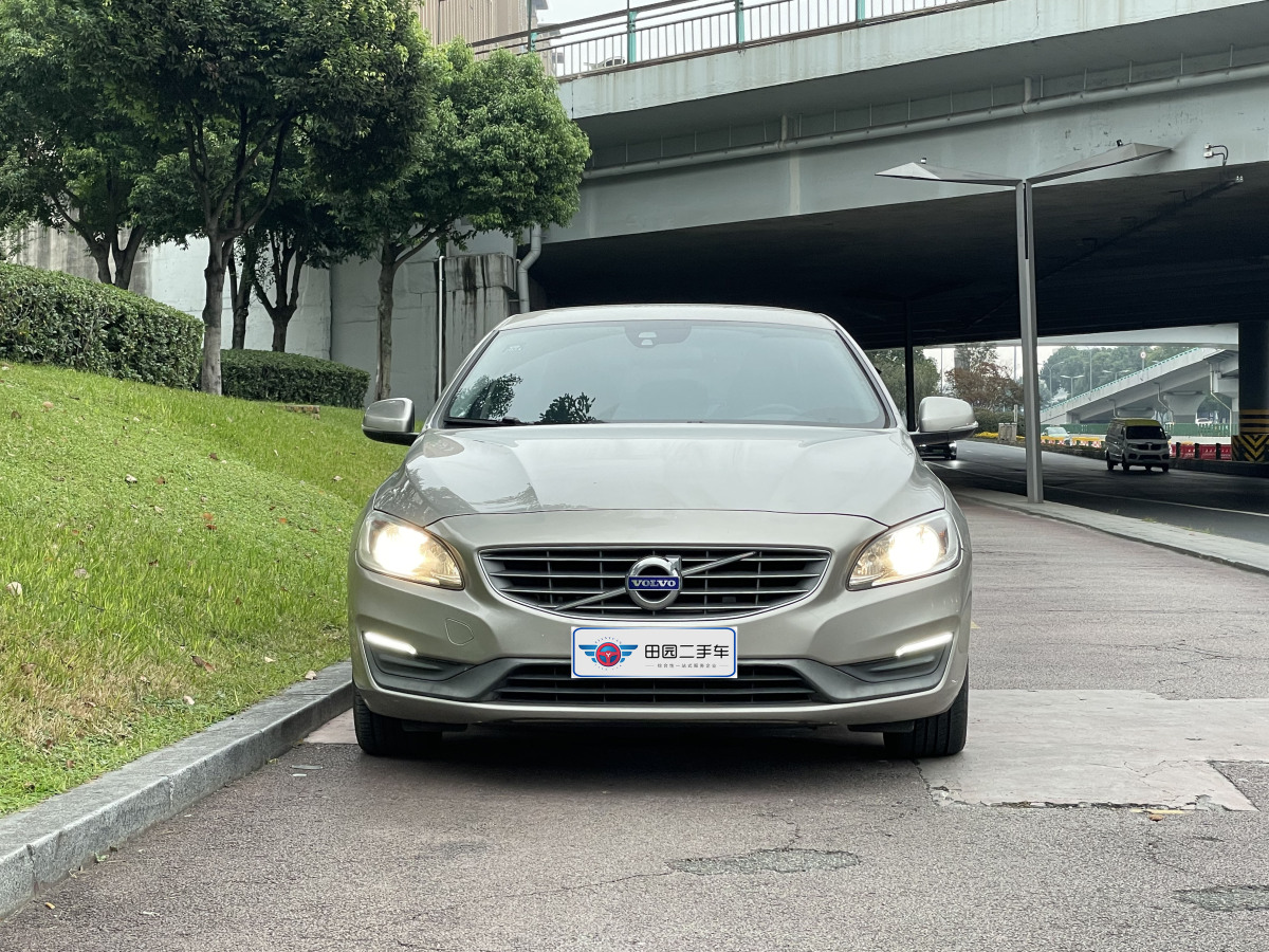 沃爾沃 S60  2016款 S60L 1.5T T3 智行版圖片