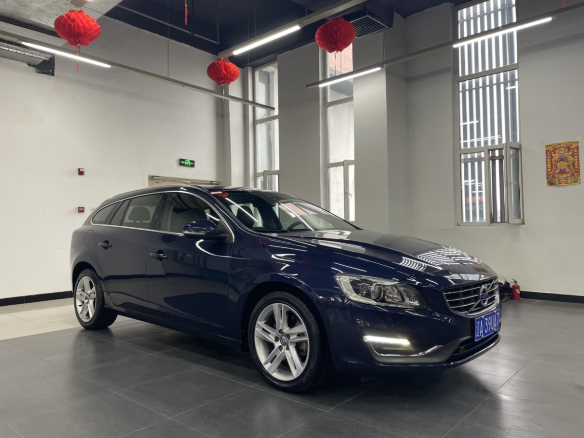 沃爾沃 V60  2015款 T5 智雅版圖片