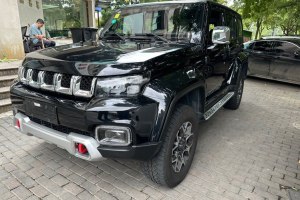 BJ40 北京  PLUS 2.3T 自動四驅(qū)尊享版 國VI