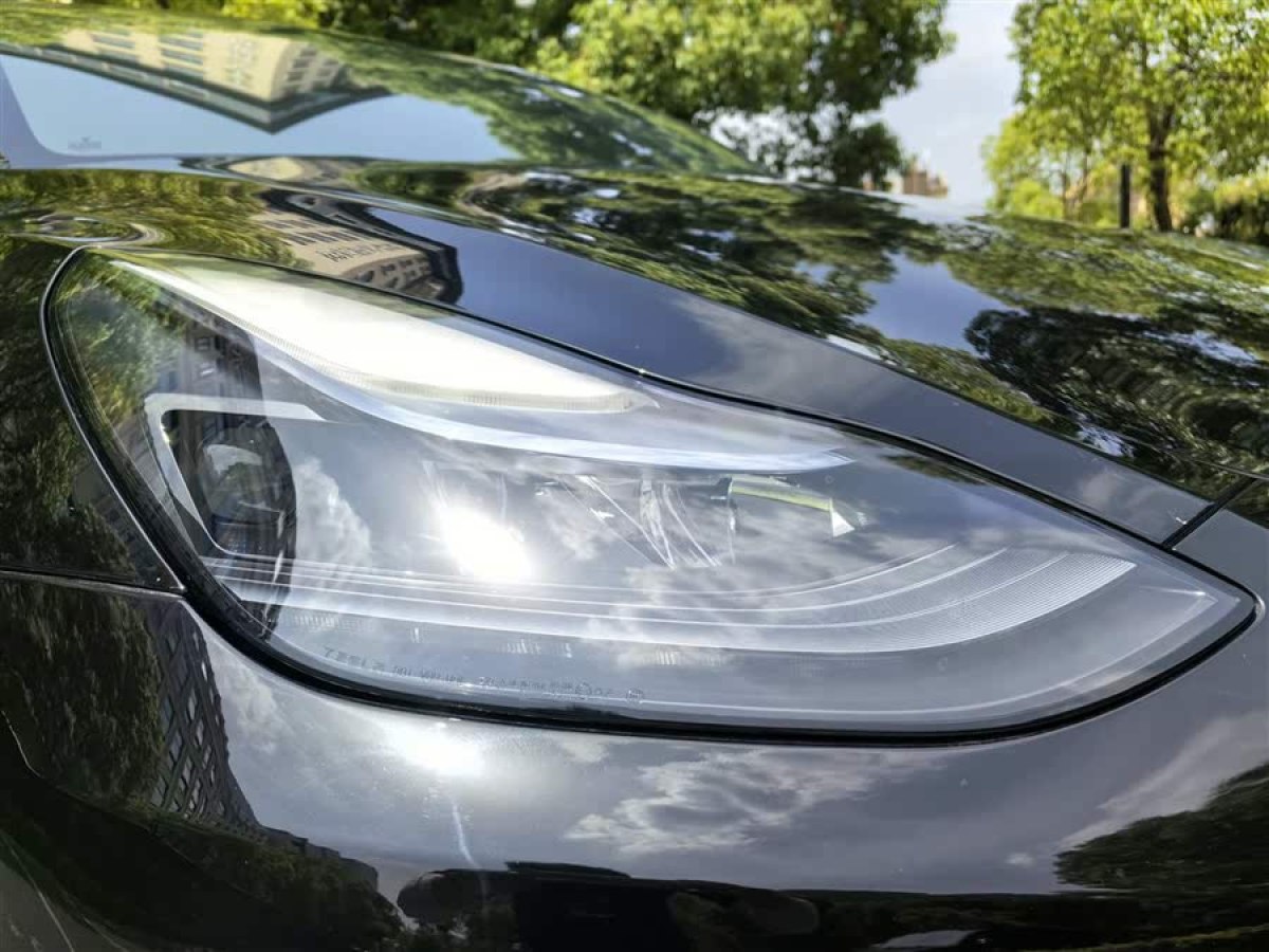 特斯拉 Model Y  2022款 改款 后輪驅(qū)動版圖片