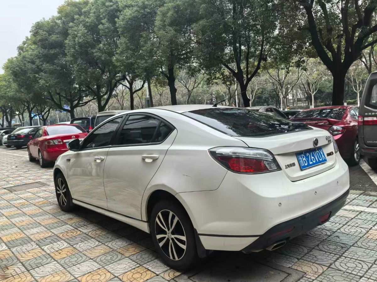 名爵 名爵3  2013款 1.3L AMT舒適版圖片