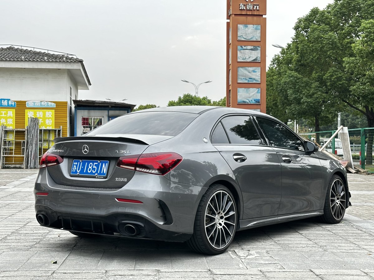 奔馳 奔馳A級(jí)AMG  2023款 AMG A 35 4MATIC圖片