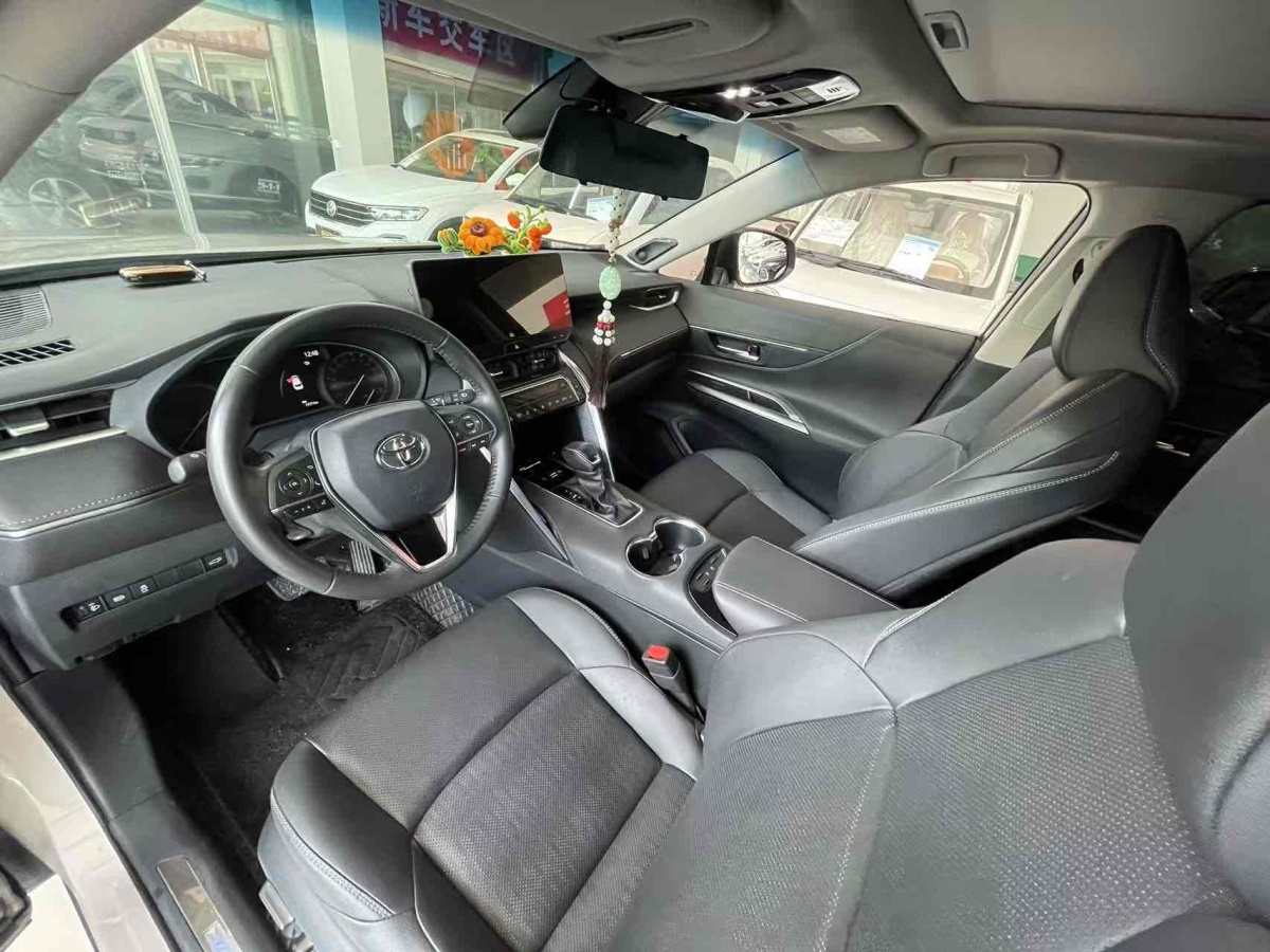 豐田 威颯  2022款 2.0L CVT兩驅(qū)尊貴版圖片