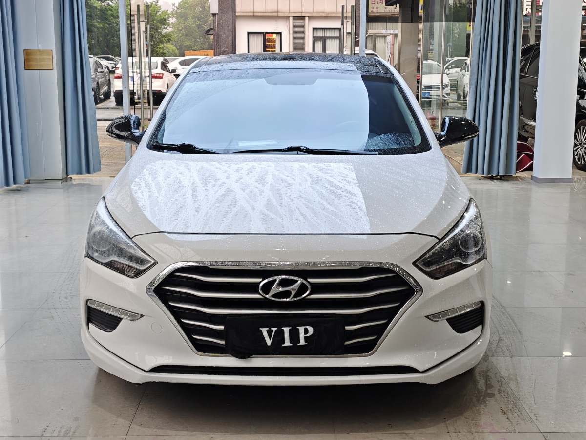 現(xiàn)代 名圖  2017款 1.8L 自動智能型GLS 國VI圖片