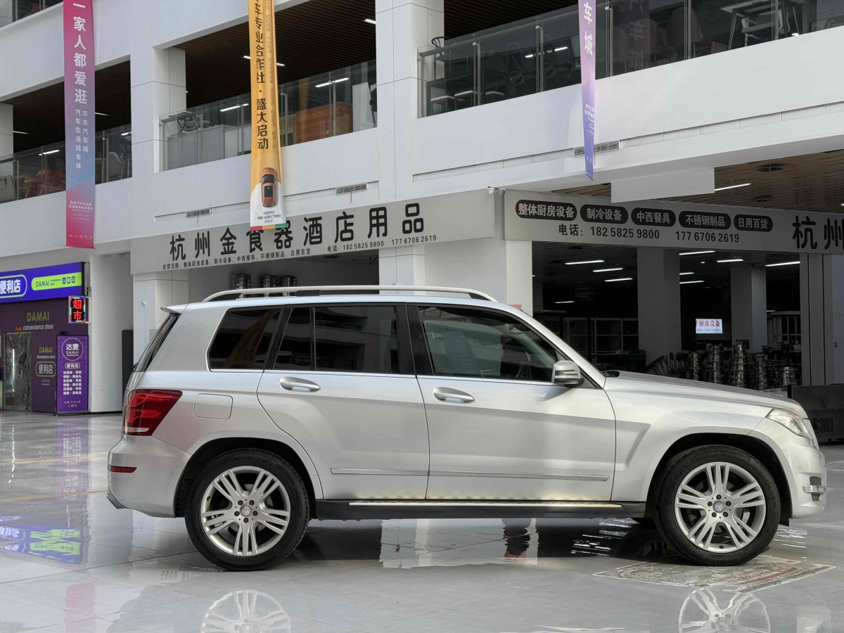 奔馳 奔馳GLK級  2013款 改款 GLK 300 4MATIC 時尚型圖片