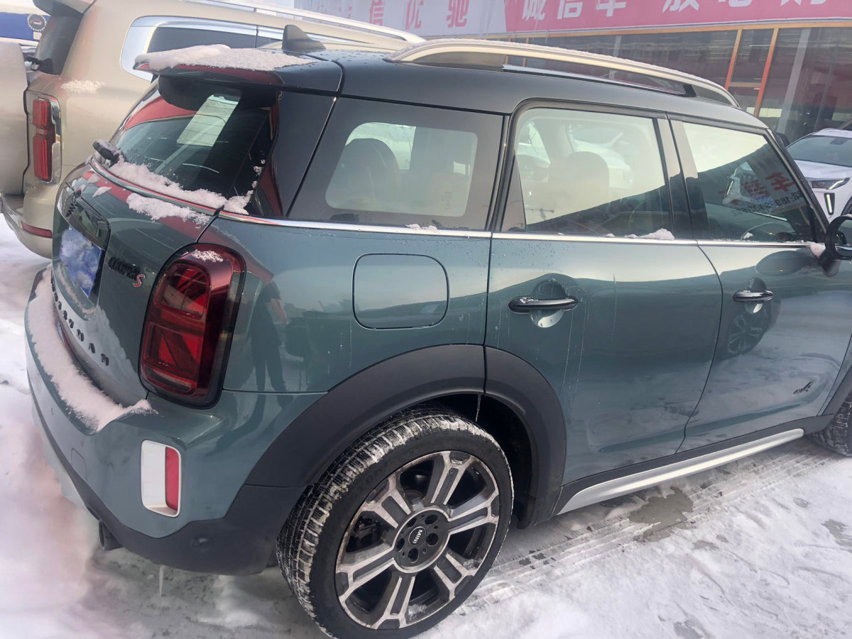 MINI COUNTRYMAN  2023款 2.0T COOPER S ALL4 鑒賞家圖片