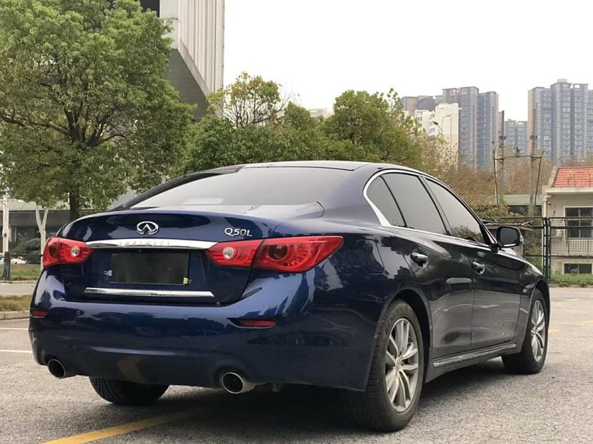 英菲尼迪 Q50L  2016款 2.0T 舒適版圖片