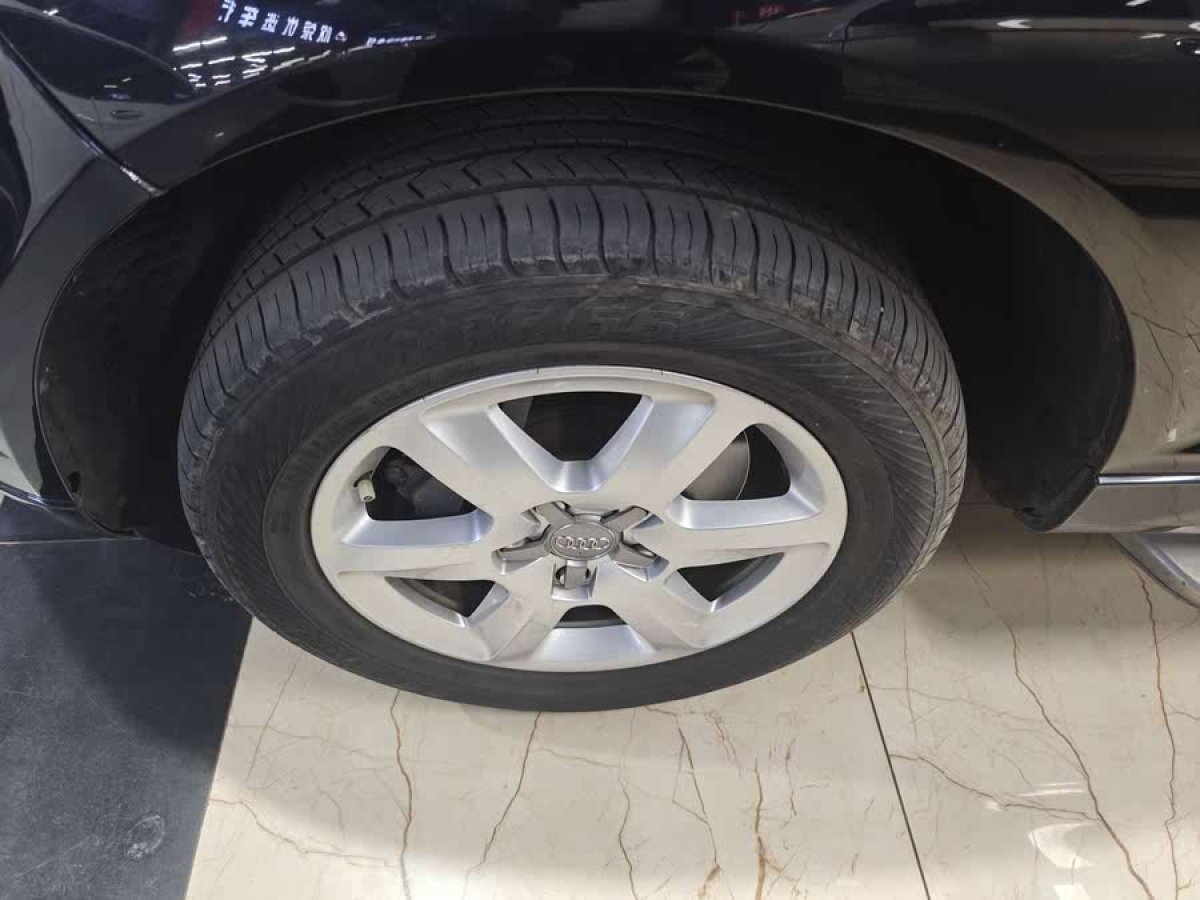 奧迪 奧迪Q7  2013款 40 TFSI 技術(shù)型圖片