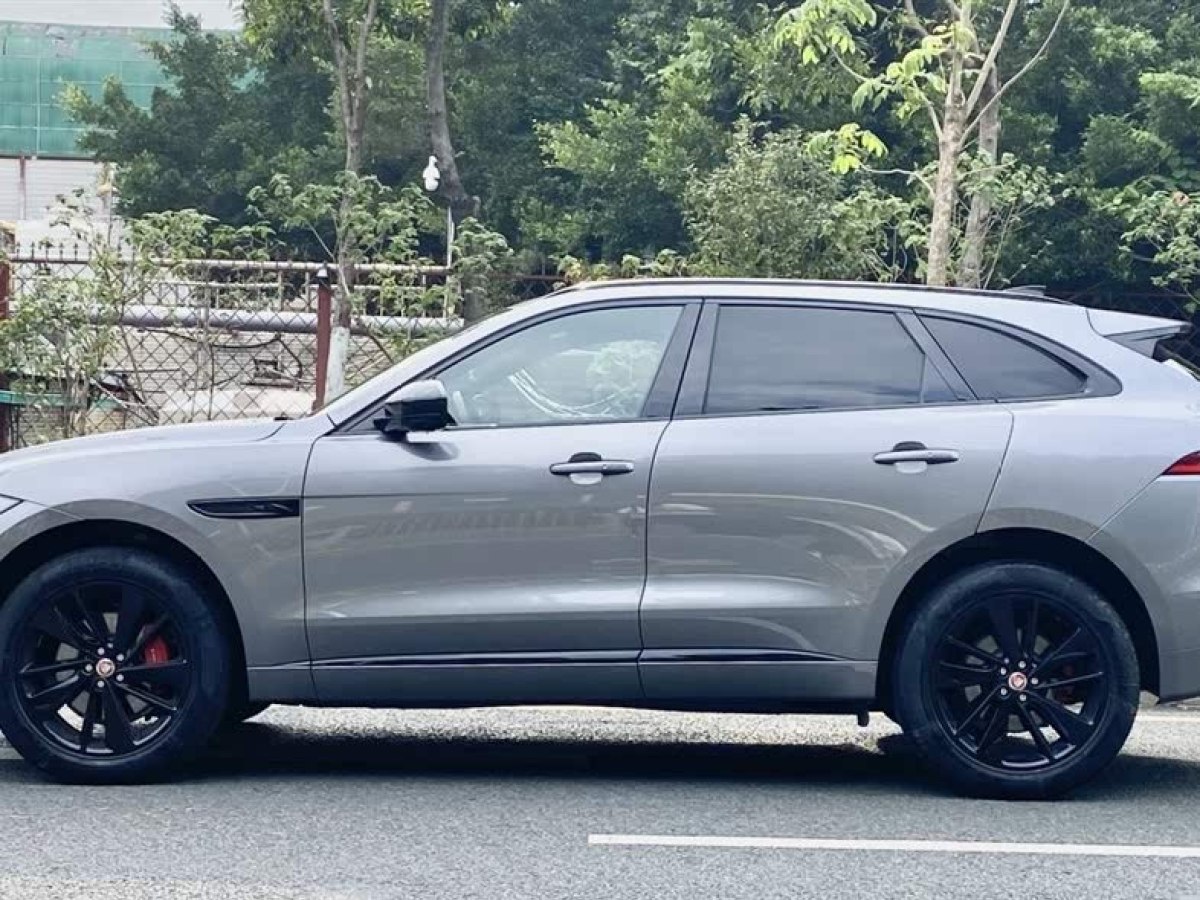 捷豹 F-PACE  2022款 P250 R-Dynamic BLACK圖片