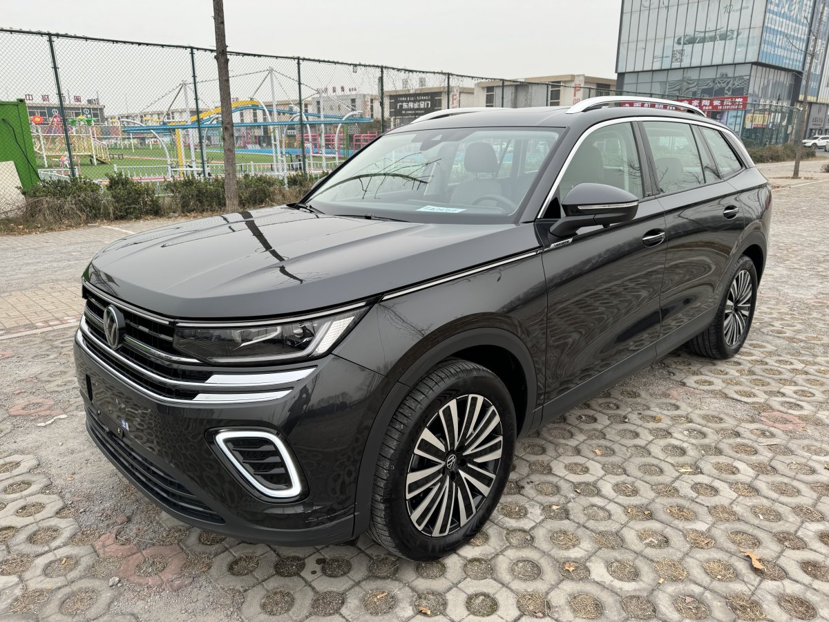 大众 揽巡  2023款 330TSI 豪华巡逸版图片