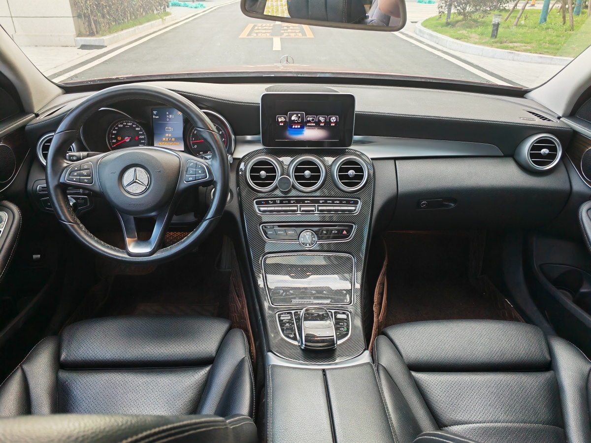 2015年4月奔驰 奔驰C级  2015款 改款 C 200 L