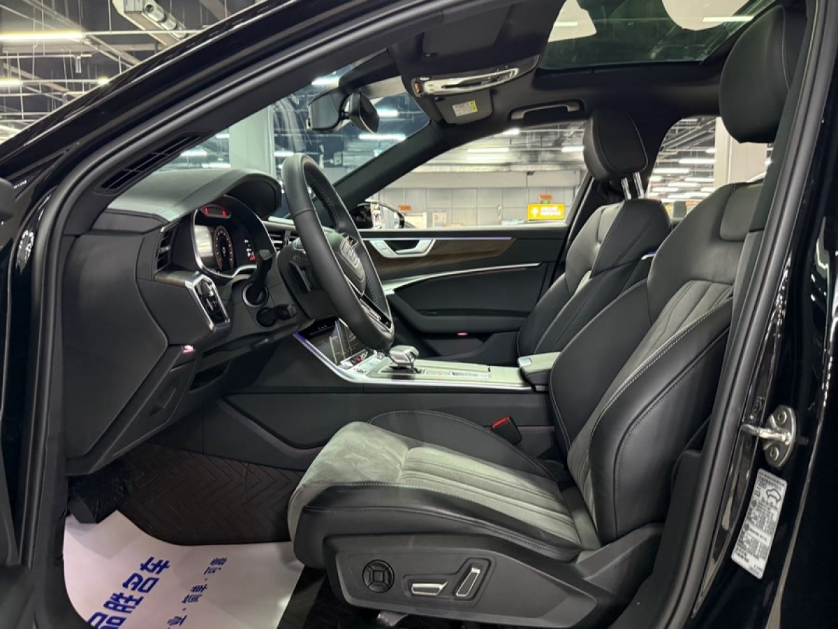 奧迪 奧迪A6L  2024款 40 TFSI 豪華動(dòng)感型圖片