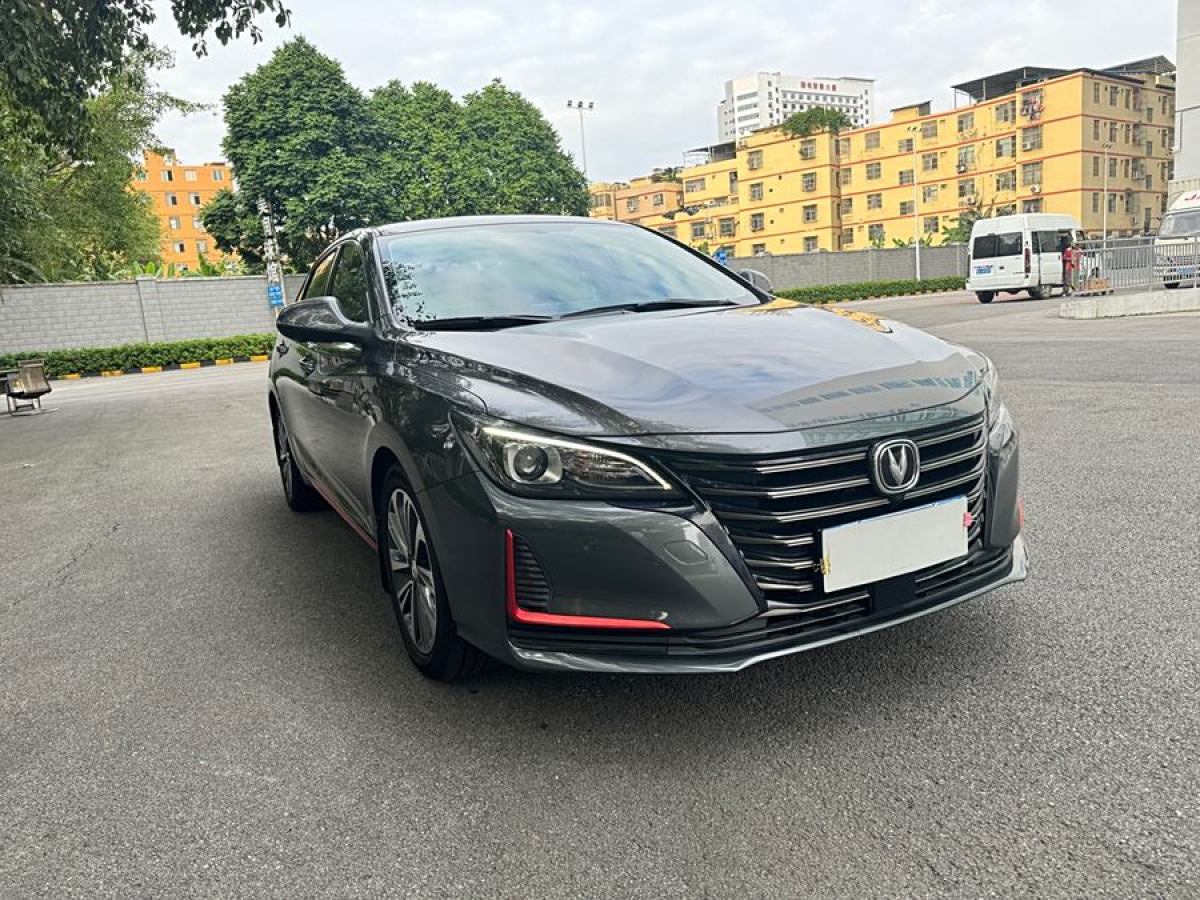 長(zhǎng)安 銳程CC  2021款 藍(lán)鯨版 1.5T DCT豪華型圖片