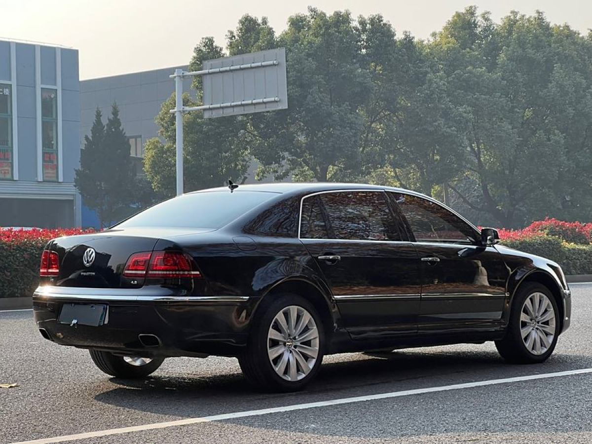 大眾 輝騰  2012款 4.2L 奢享定制型圖片