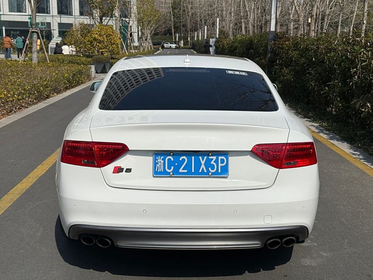 奧迪 奧迪S5  2012款 S5 3.0T Coupe圖片