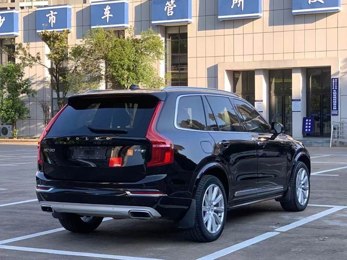 沃爾沃 XC90  2019款  T5 智逸版 7座 國VI圖片