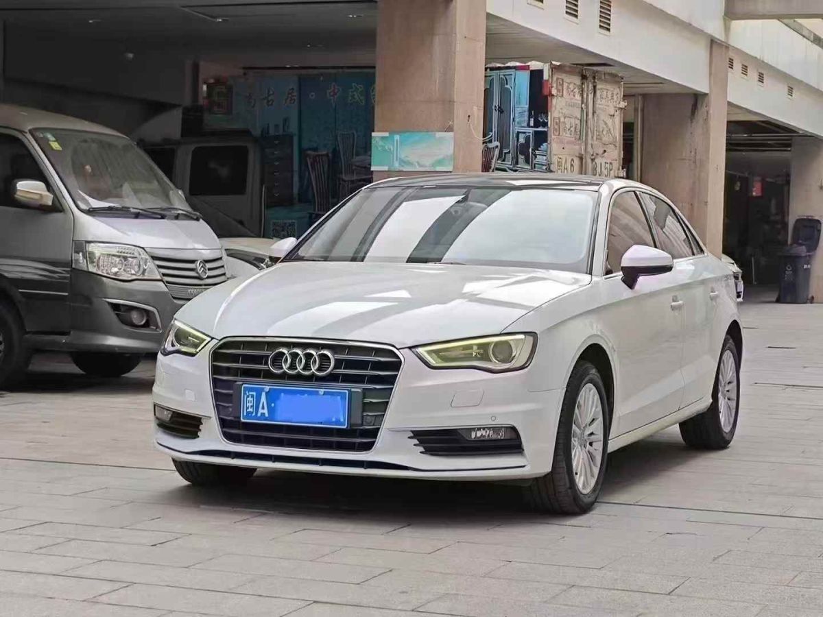 奧迪 奧迪A3  2015款 A3 1.4TFSI 35TFSI 百萬(wàn)紀(jì)念智領(lǐng)型圖片