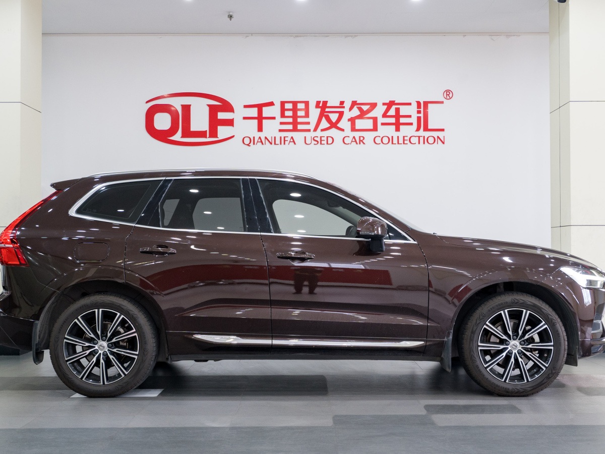 沃爾沃 XC60  2020款 T5 四驅(qū)智遠豪華版圖片